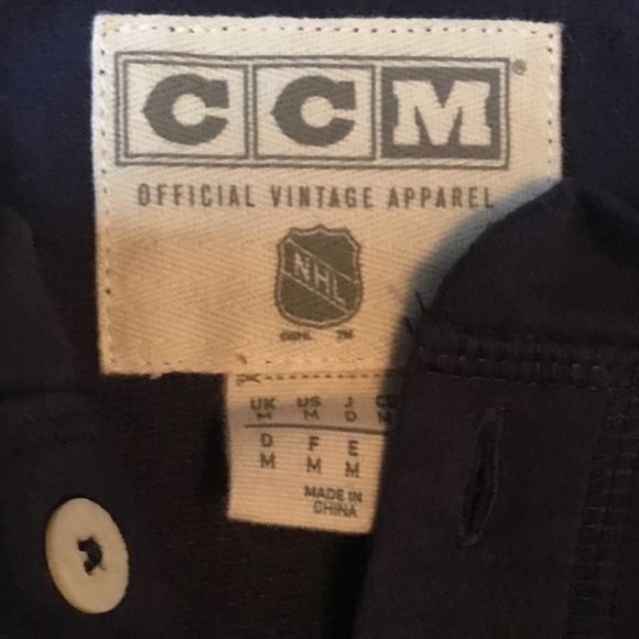 🔥Buffalo Sabres CCM NHL Longsleeve tshirt size medium🔥 - Picture 3 of 3